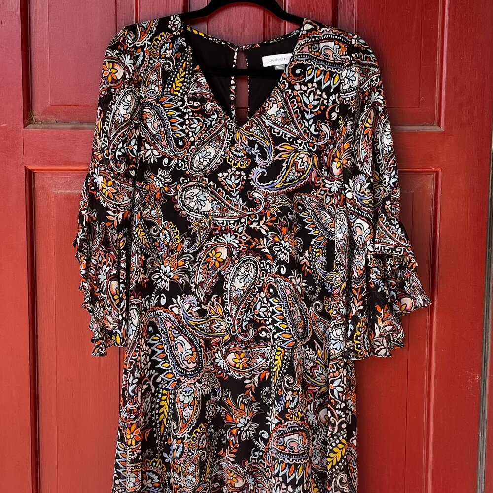 Calvin Klein V-Neck 3/4 Sleeve Crinkled Chiffon Black Paisley Shift Dress